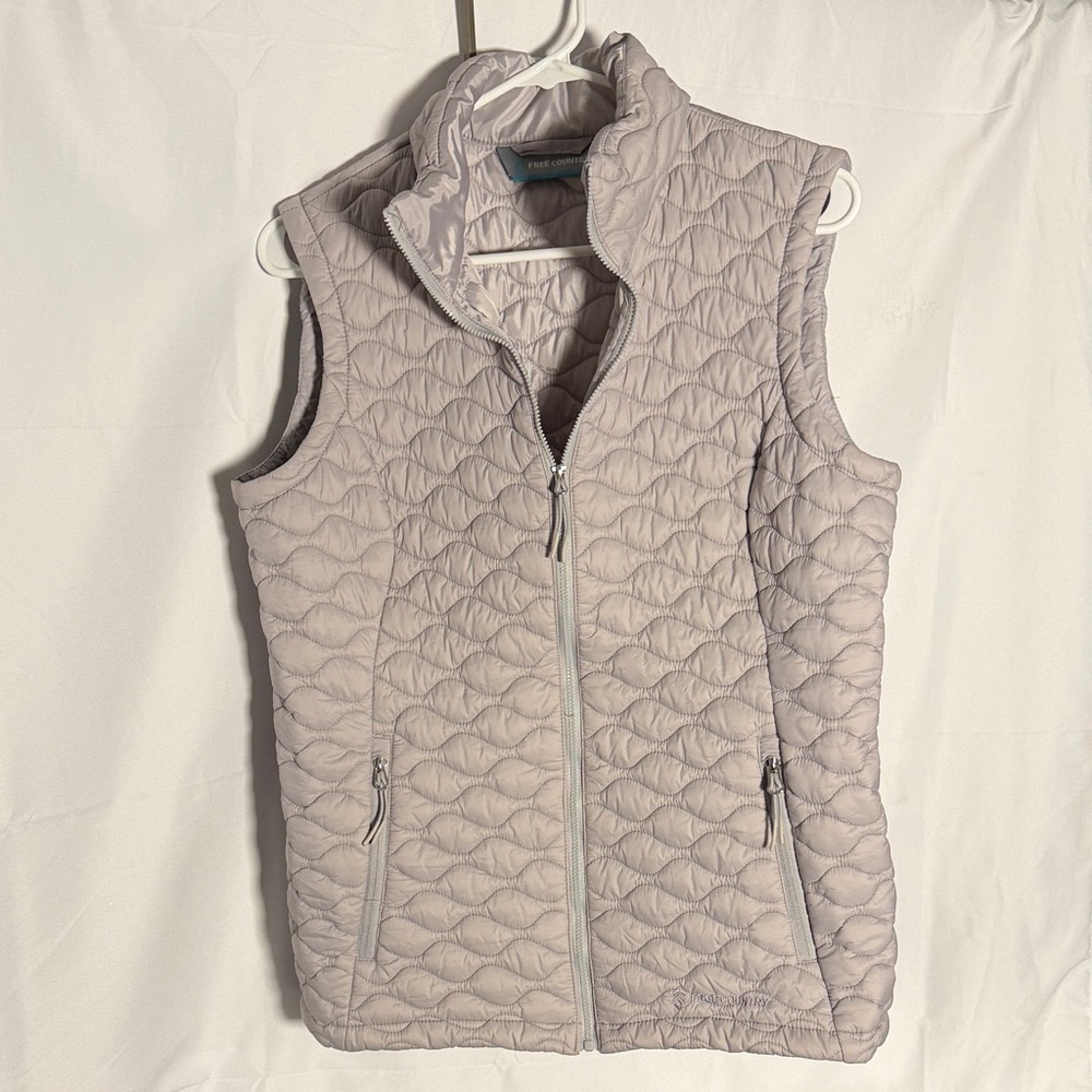 Free Country Light Gray Quilted Vest